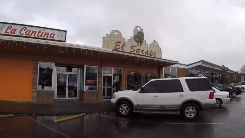 El Sarape Restaurant in Shelton