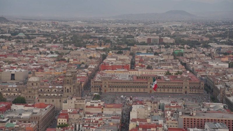 Aerial view of central Mexico City, showing popular areas where Americans can buy property